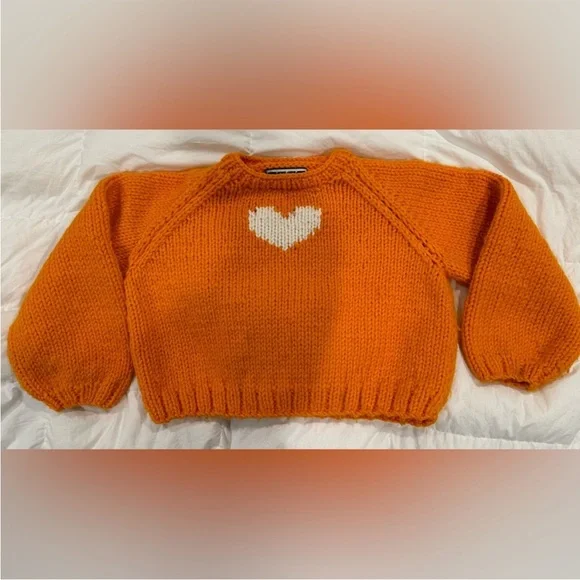GOGO Sweaters 💯% Italian Wool Marigold/Snow Pullover sweater - Picture 7 of 8